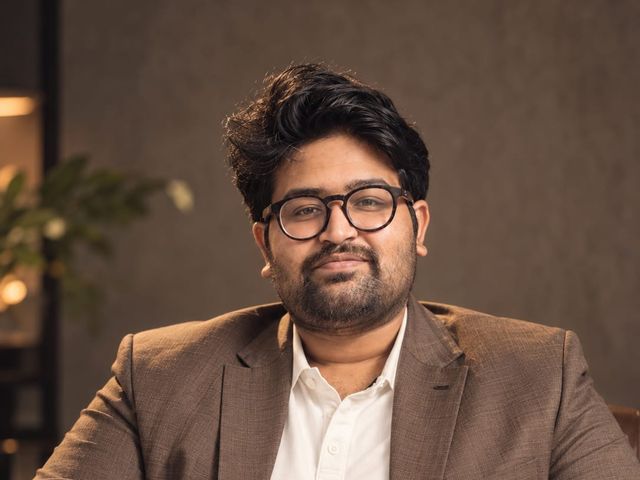 Portrait of Pranav Kommaraju, co-founder of Fingene